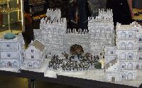 Bild fertiger Modelle von Minas Tirith - Klicken für Vollansicht